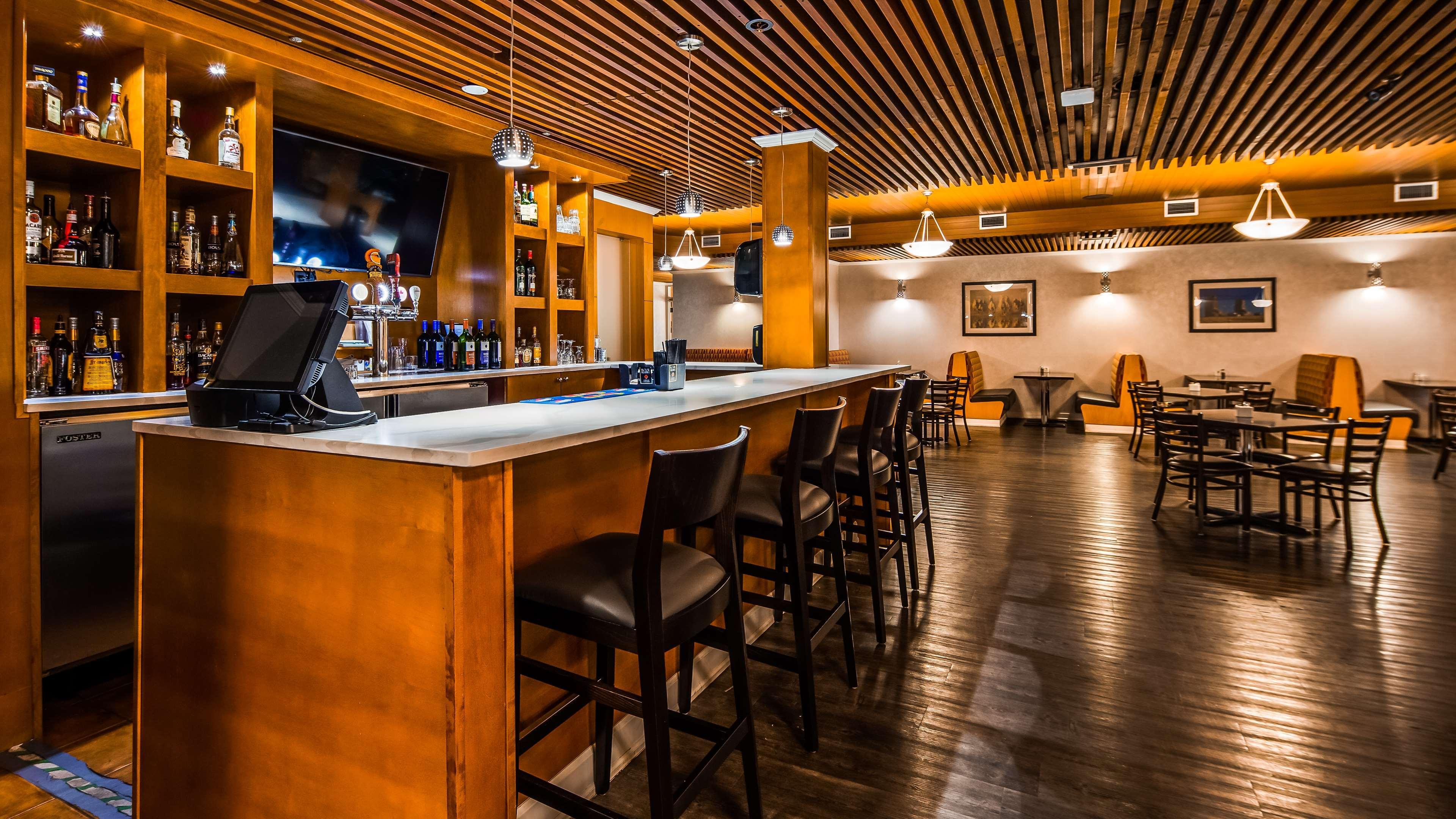 Best Western Cedar Park Inn Edmonton Extérieur photo