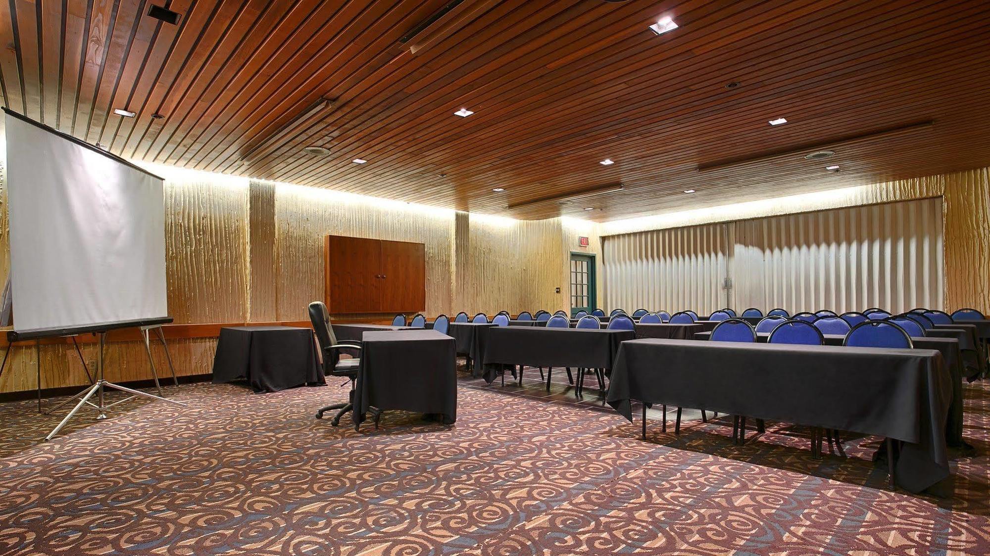 Best Western Cedar Park Inn Edmonton Extérieur photo