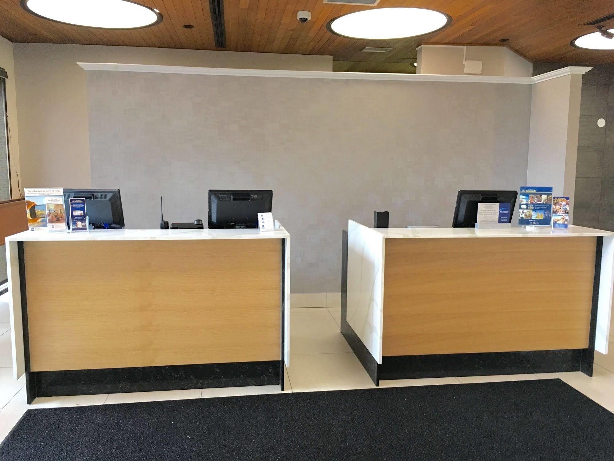 Best Western Cedar Park Inn Edmonton Extérieur photo