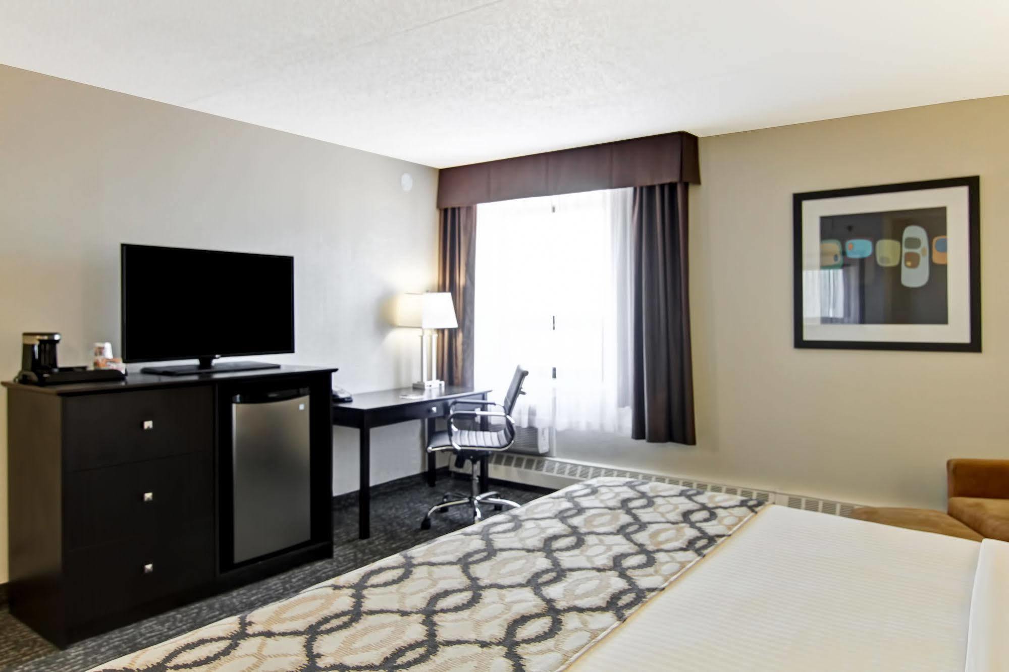 Best Western Cedar Park Inn Edmonton Extérieur photo